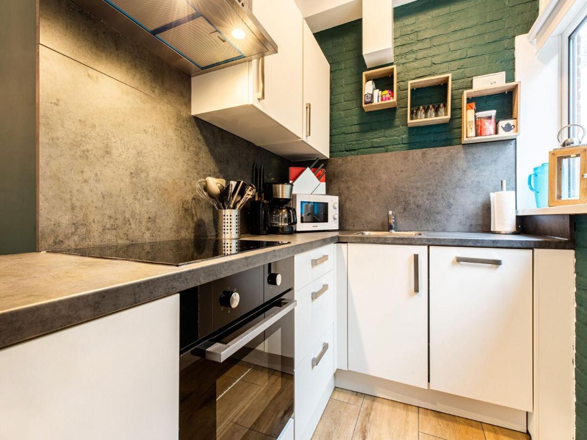 Endearing Holiday Home In Noordwijkerhout With Garden Bbq Экстерьер фото