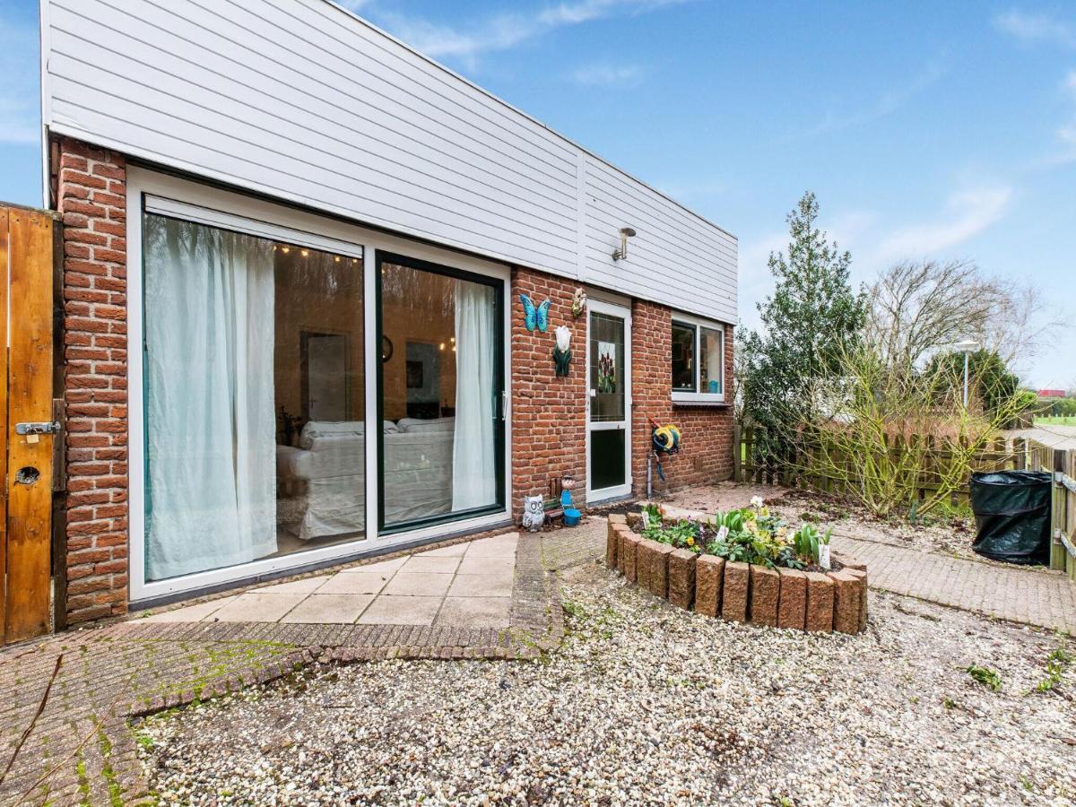 Endearing Holiday Home In Noordwijkerhout With Garden Bbq Экстерьер фото